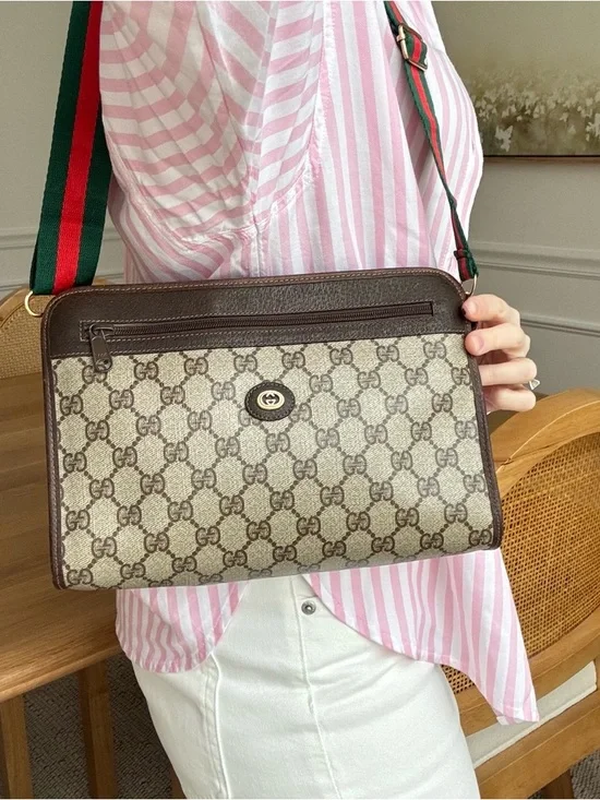 ✅AUTH✅Gucci Beige GG Supreme Canvas Crossbody with Brown Trim - Picture 12 of 12